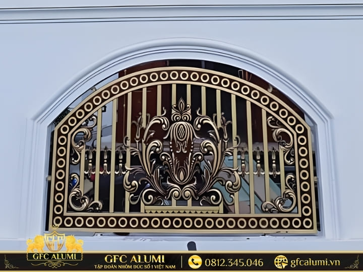 Mẫu hàng rào nhôm đúc bông gió hoa văn trang trí tinh xảo