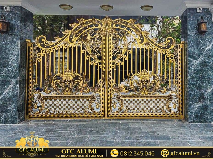 Mẫu cổng nhôm đúc giá rẻ tại TPHCM 27