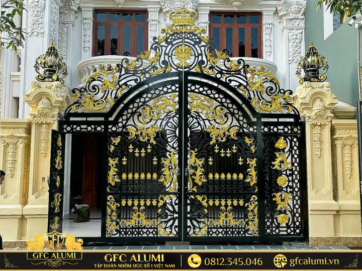 Mẫu cổng nhôm đúc giá rẻ tại TPHCM 31