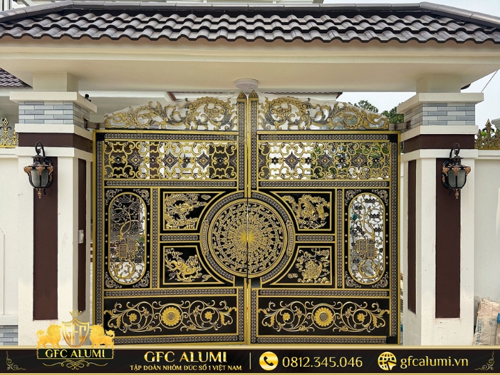 Mẫu cổng nhôm đúc giá rẻ tại TPHCM 36