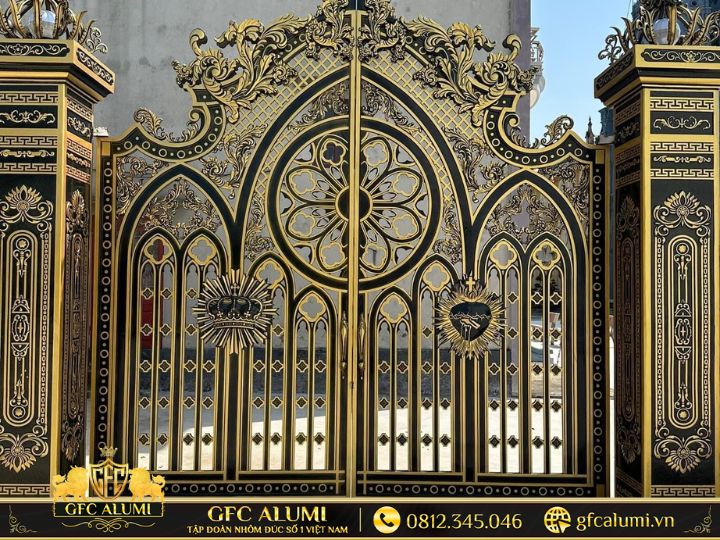 Cổng nhôm đúc hưng yên mẫu 6