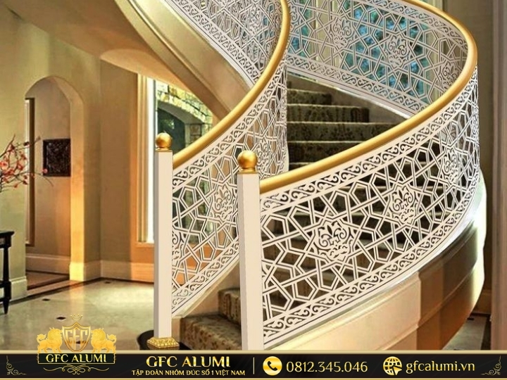 Đường xoắn ốc mềm mại tạo điểm nhấn mạnh