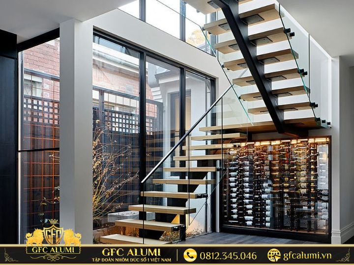 Cầu thang xương cá zic zắc hiện đại, thông thoáng